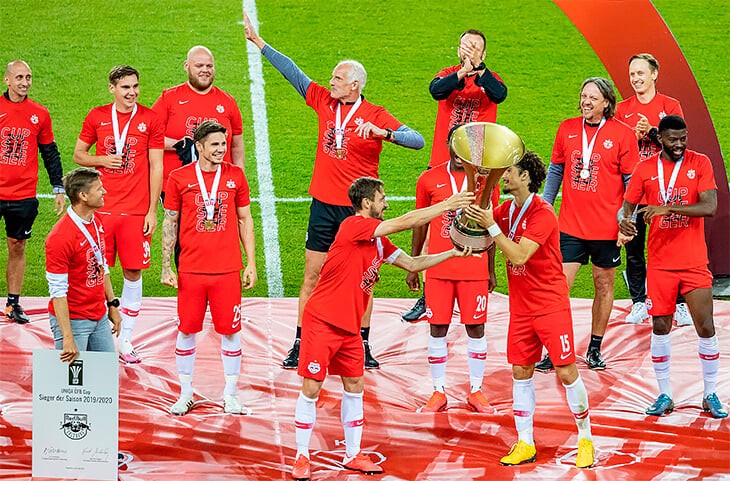 «Ред Булл» празднует победу в Кубке Австрии